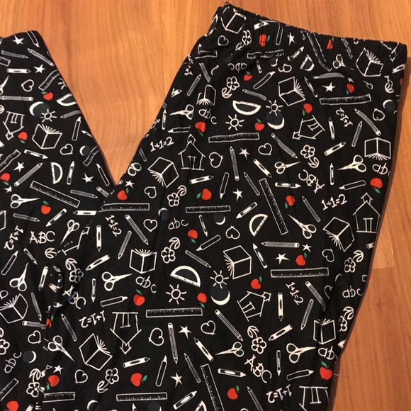 NEW‼️ College Student Super Soft Leggings TC⭐️ - Picture 2 of 4